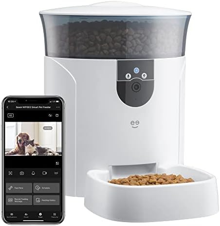 Large seven liter feeder with smart camera