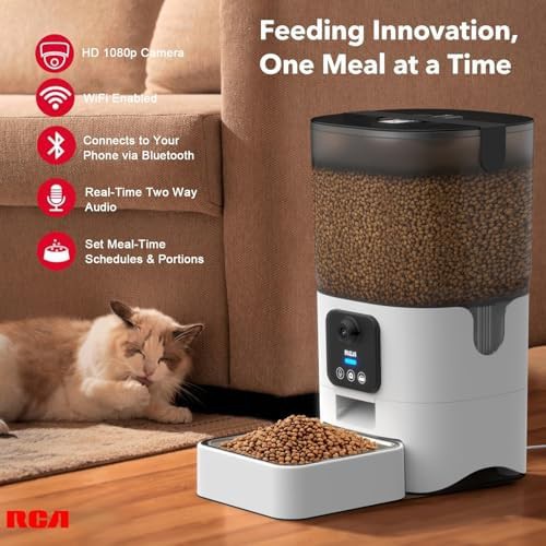 WiFi pet feeder with motion detection camera — photo 3
