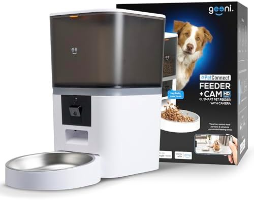 Six liter smart feeder with camera