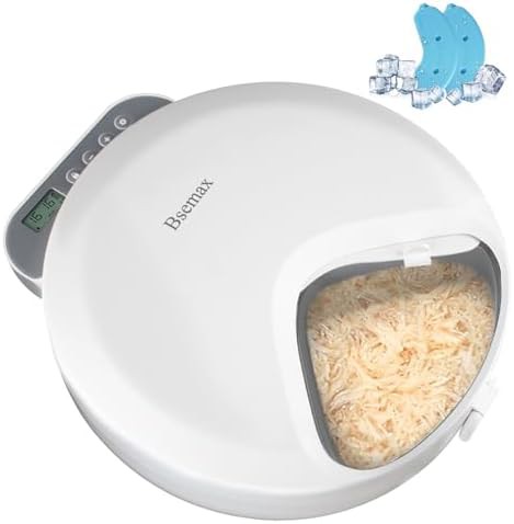Refrigerated four meal wet food dispenser