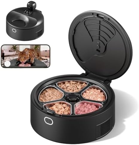 Refrigerated black wet food dispenser with camera